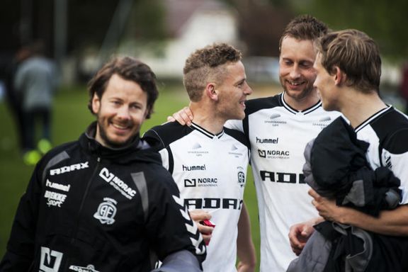 Tilbake i Fløy etter flere år i toppfotballen: - En klubb jeg ble skikkelig glad i