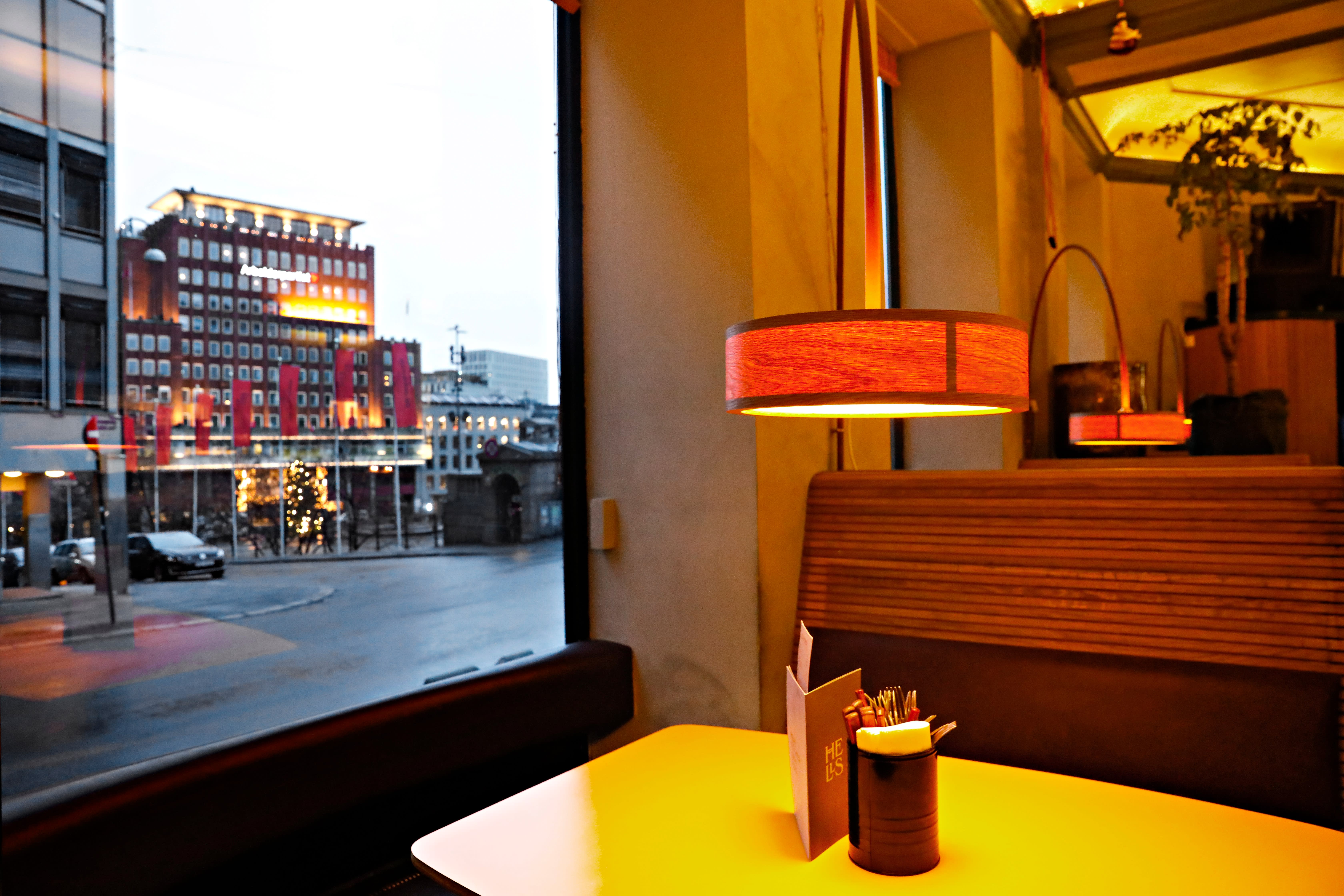 Hells Kitchen ligger like ved Youngstorget.