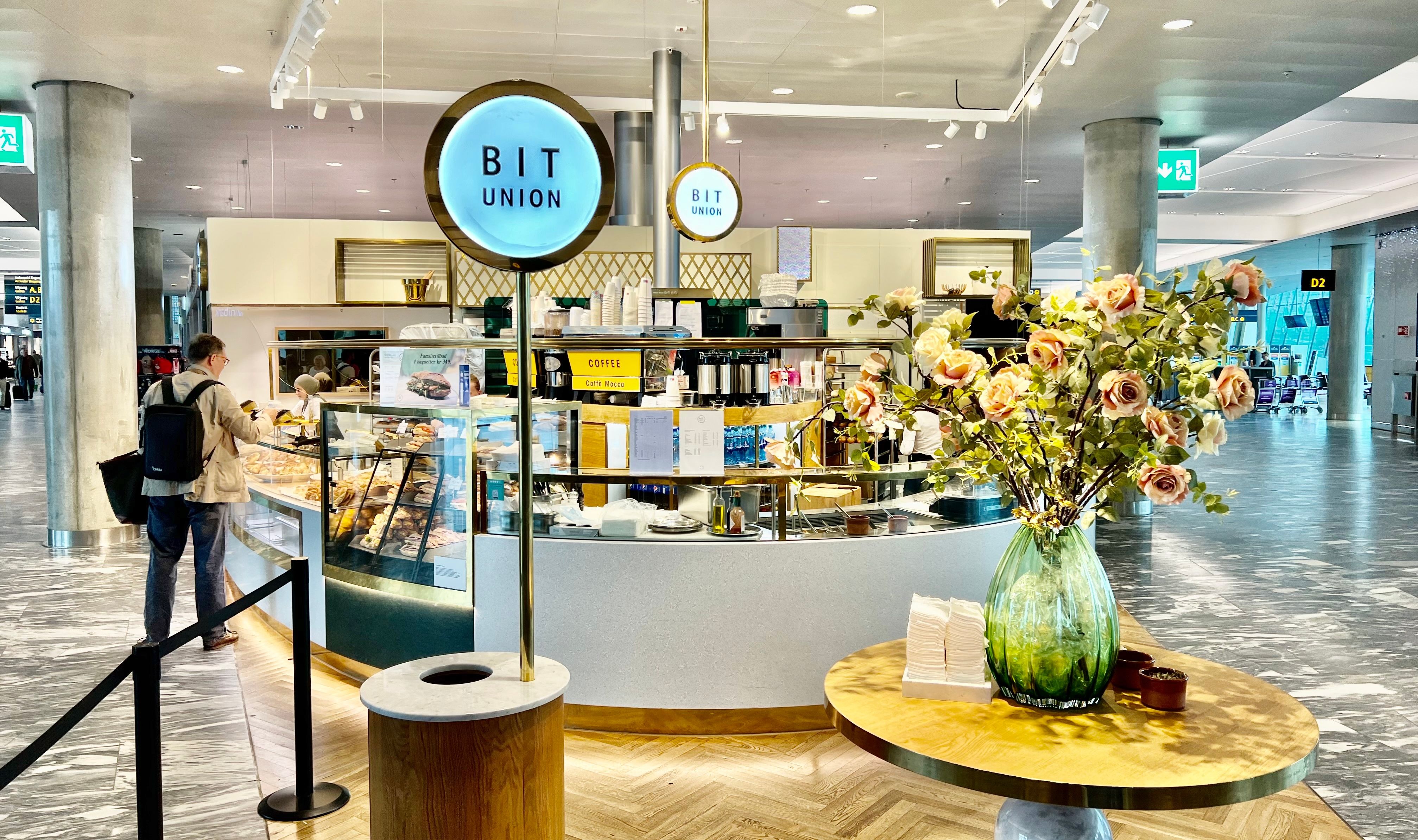 Lurt å ta en stopp her før flyet går. 