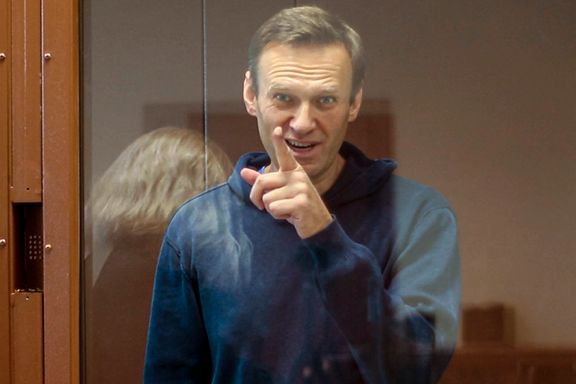 Påstand om fengsel og bot for Navalnyj