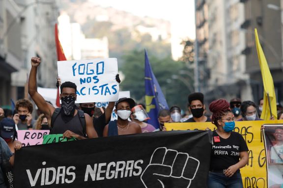 Svarte brasilianere protesterer mot politivold