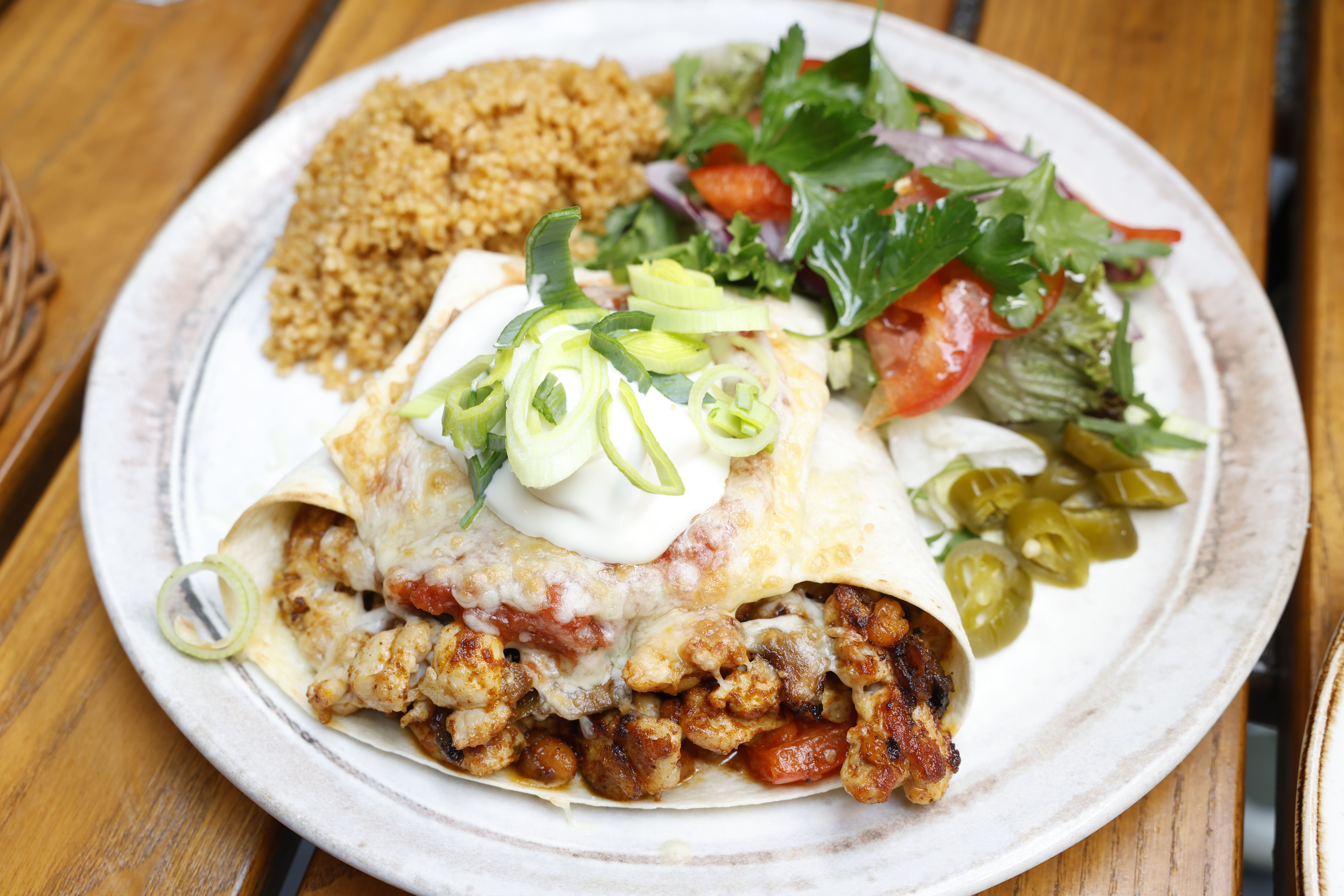 Café Sara har 60 retter på menyen. Vi testet alle sammen.