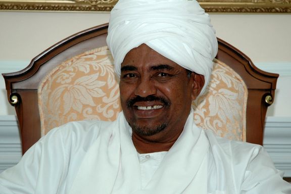 Bashir tiltalt for korrupsjon i Sudan