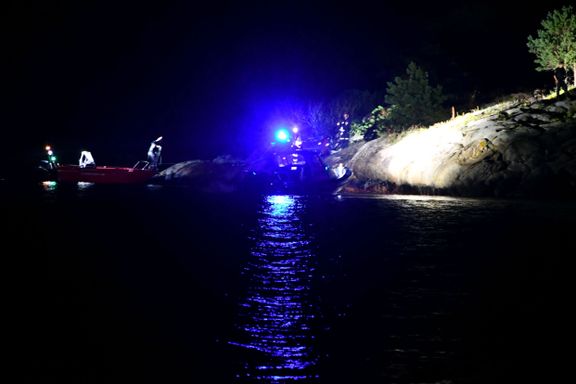 En person kritisk skadet etter båtulykke i Arendal