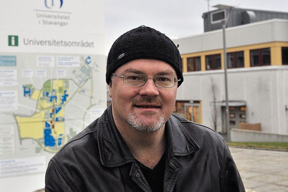 Professor Nils Rune Langeland klager på avskjedigelse