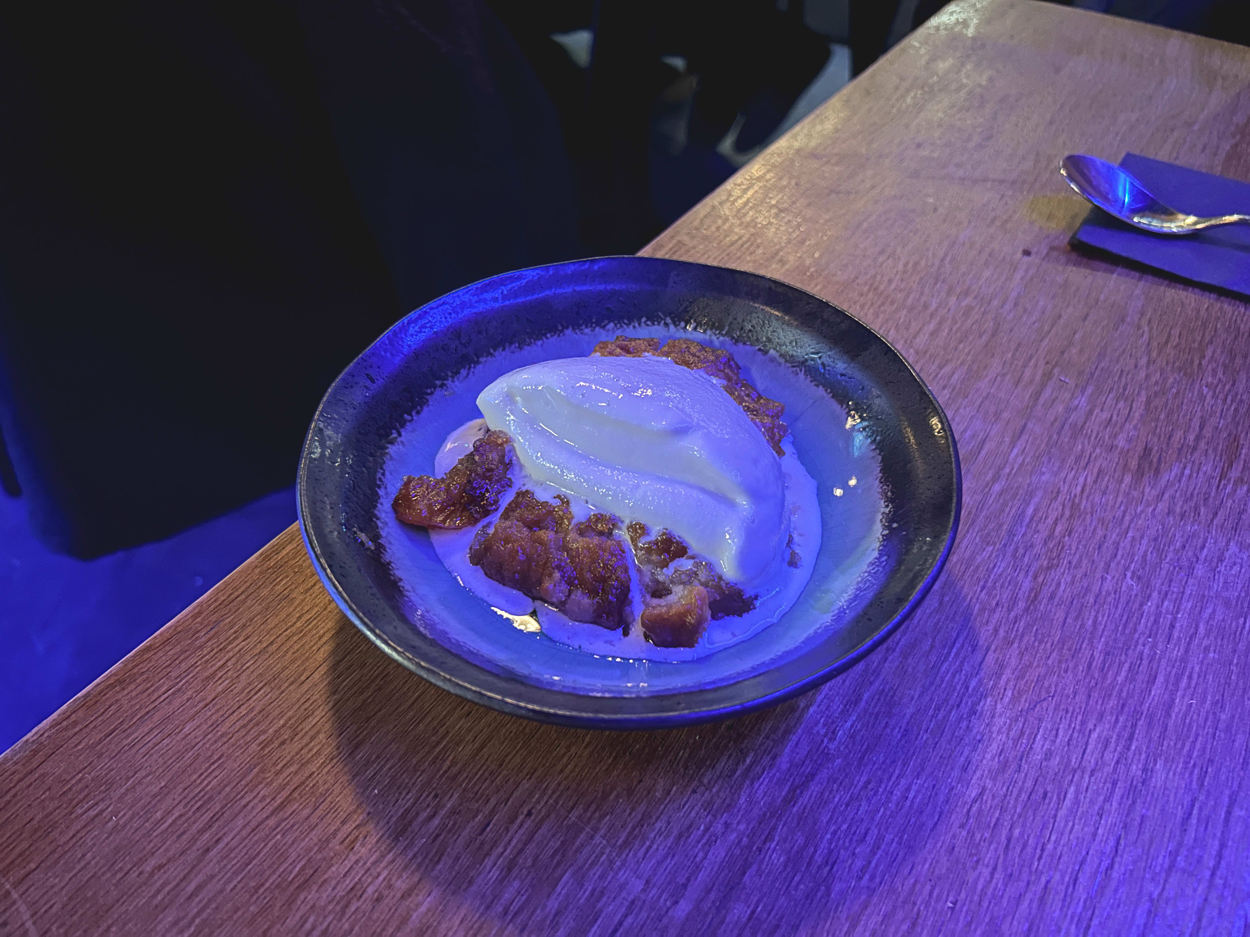 Er det noen voksne her?