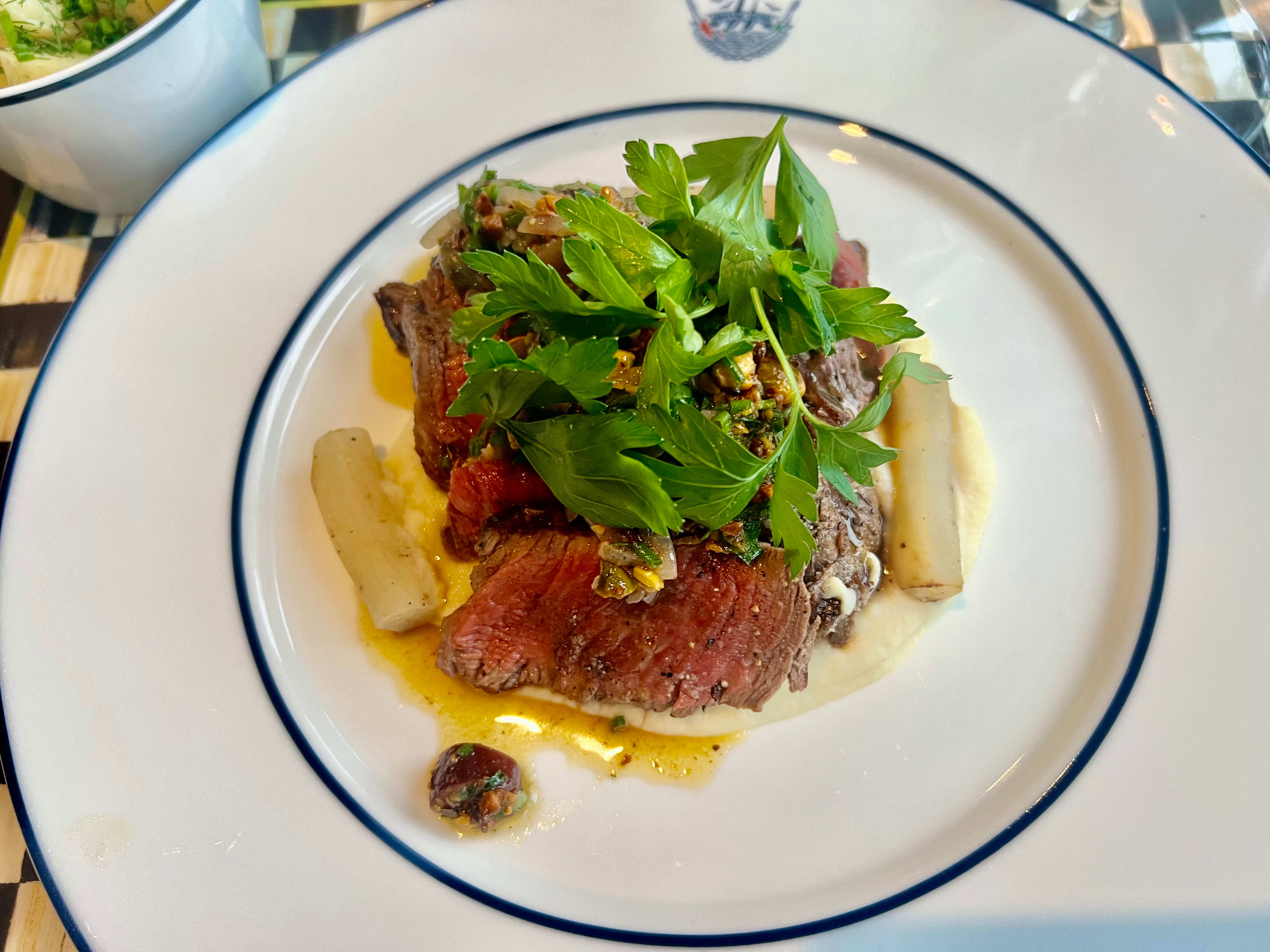 Rikelig med pent stekt indrefilet.