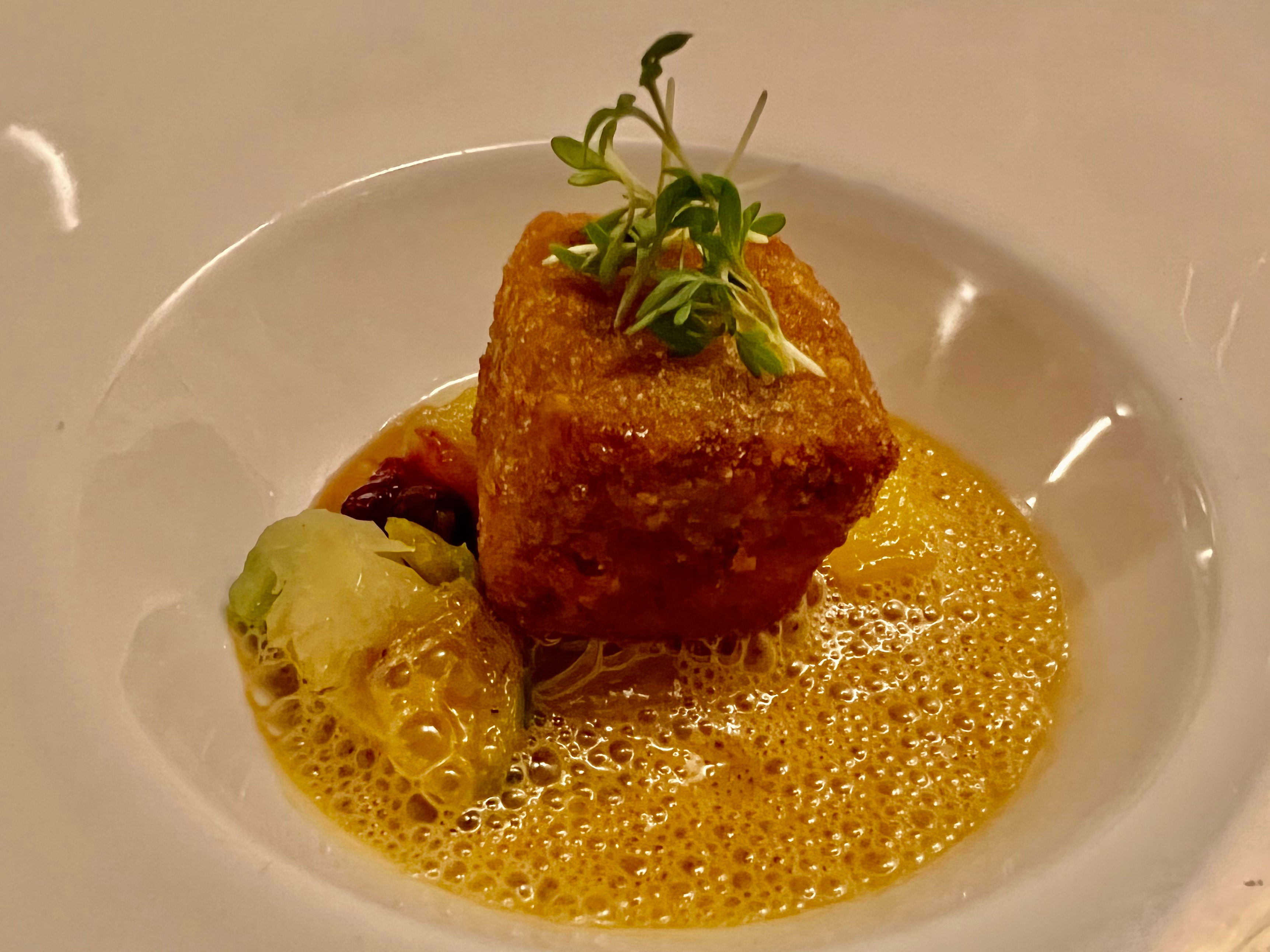 Deilig med sprø pinnekjøttkrokett. 