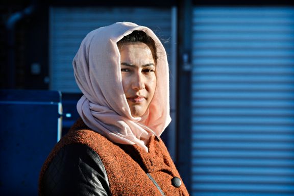 Parwin og døtrene rømte fra tvangsekteskap: Norske myndigheter viser til sharialover når hun nektes å få barna til Oslo