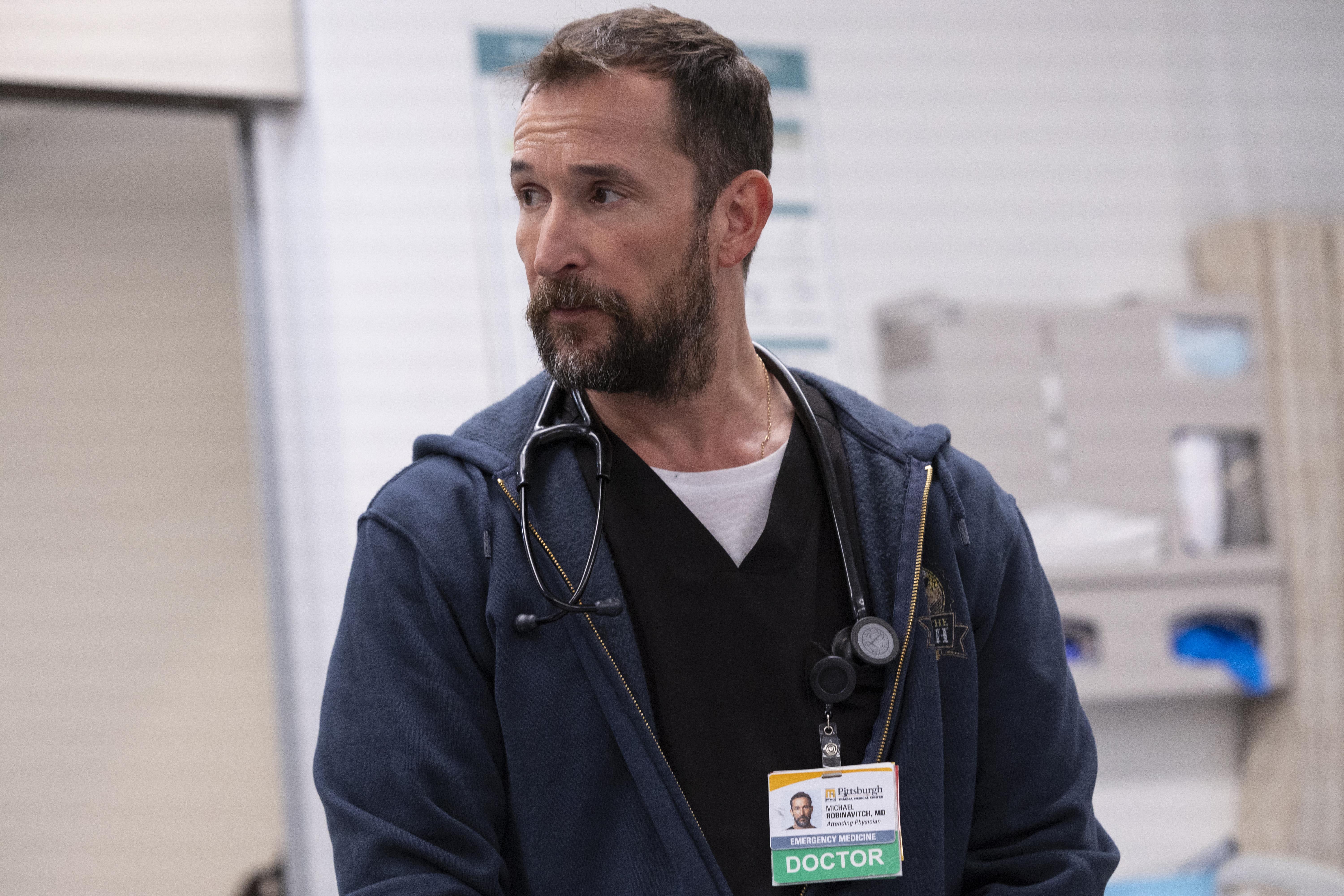 Noah Wyle var en av stjernene i «ER». Nå er han tilbake som Dr. Michael "Robby" Rabinavitch i «The Pitt». 