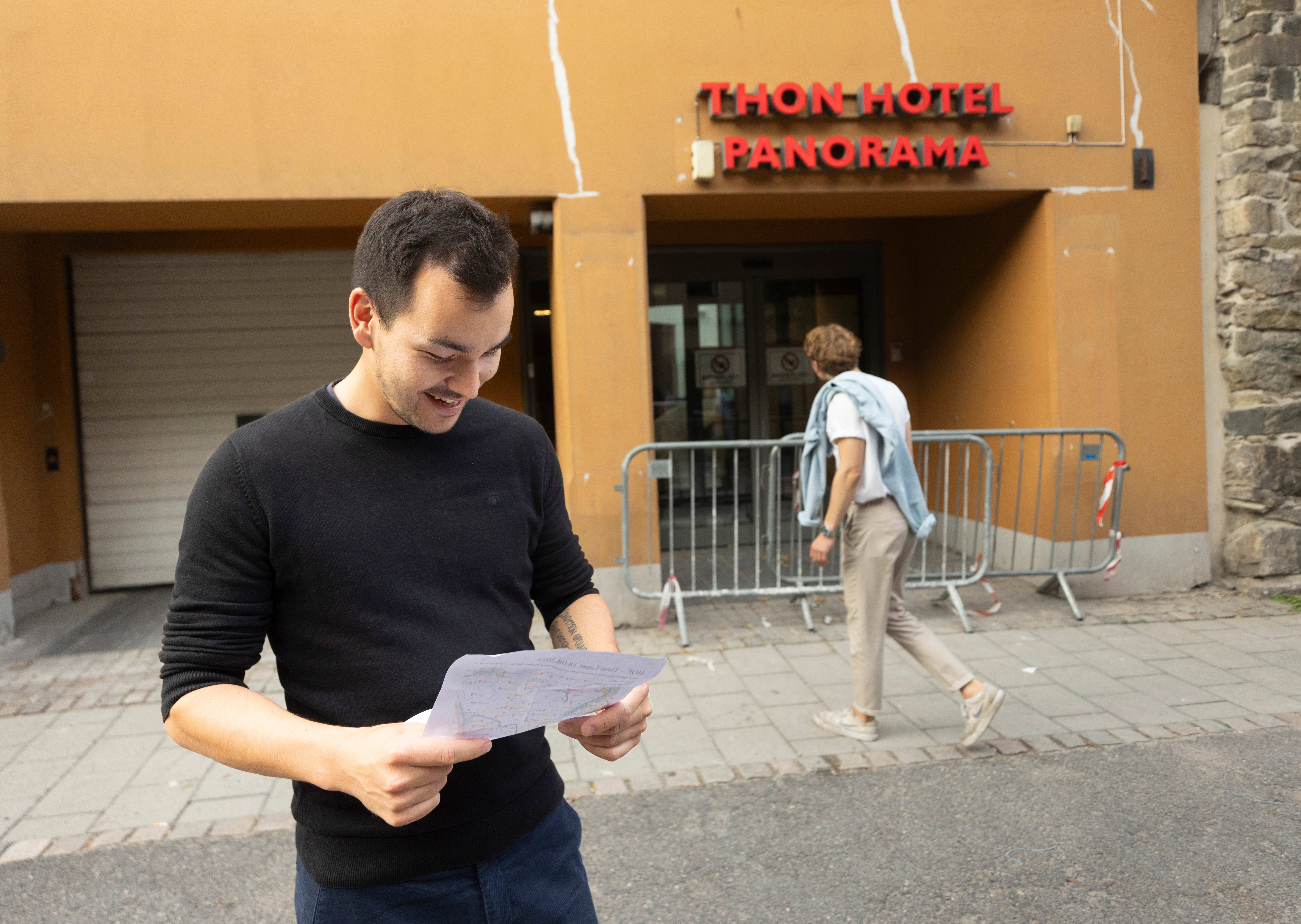 Liten fartsdump: Hotel Panorama var stengt. Kanskje like greit. 