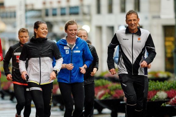 Hva gjør forsvarssjefen og idrettsheltene på joggetur sammen? De løser en felles utfordring.
