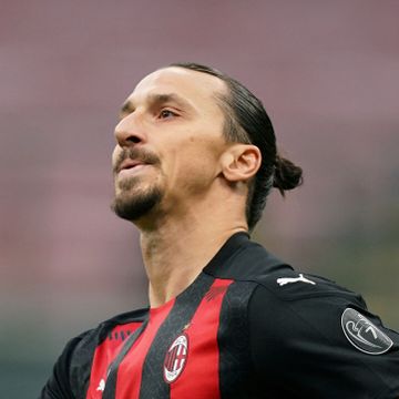 Zlatan herjet i Milan-derbyet – Hauge forble på benken