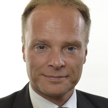  Sverigedemokraterna-topp tok drosje for 300.000 – nå trekker han seg