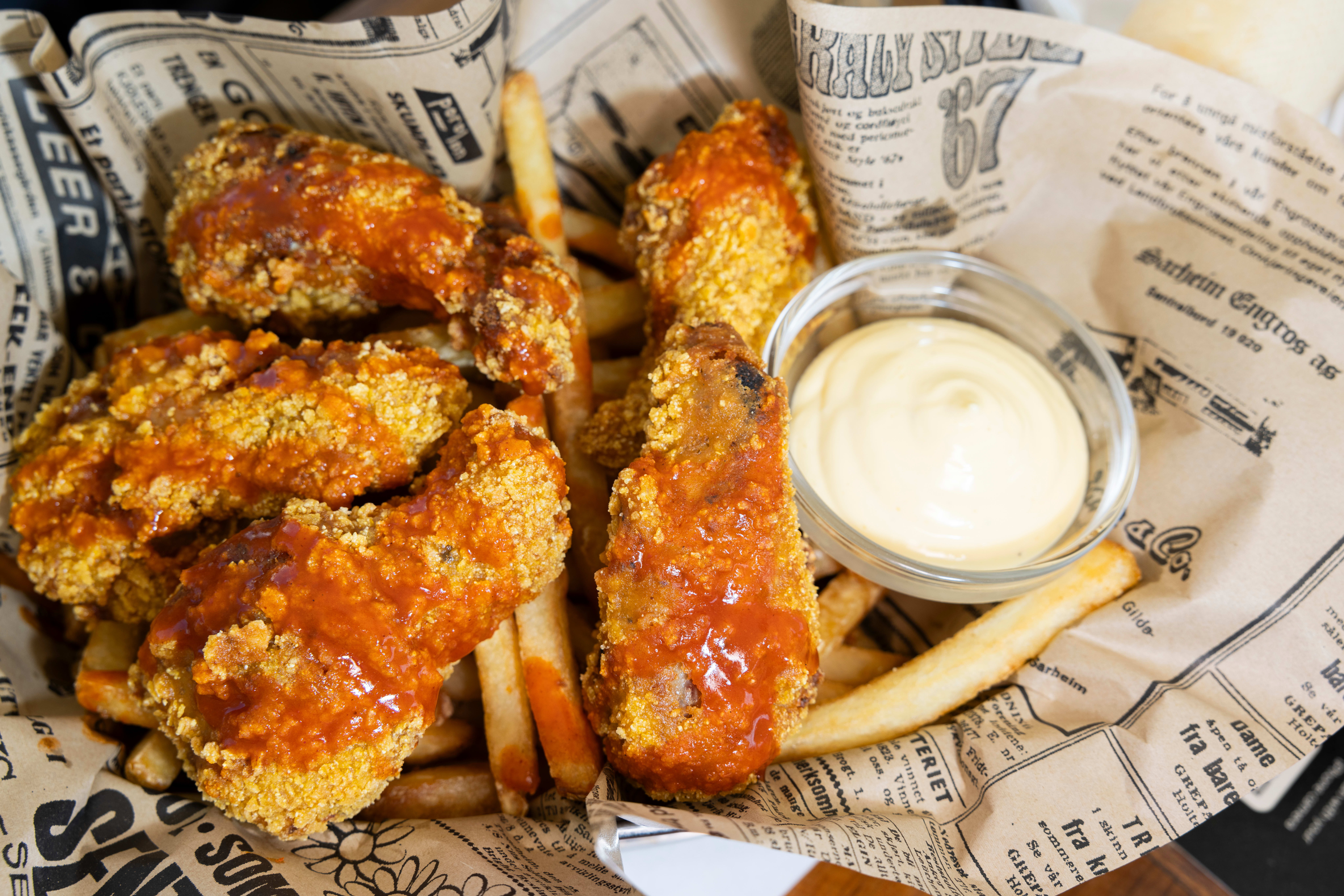 Steinharde mordvåpen. 