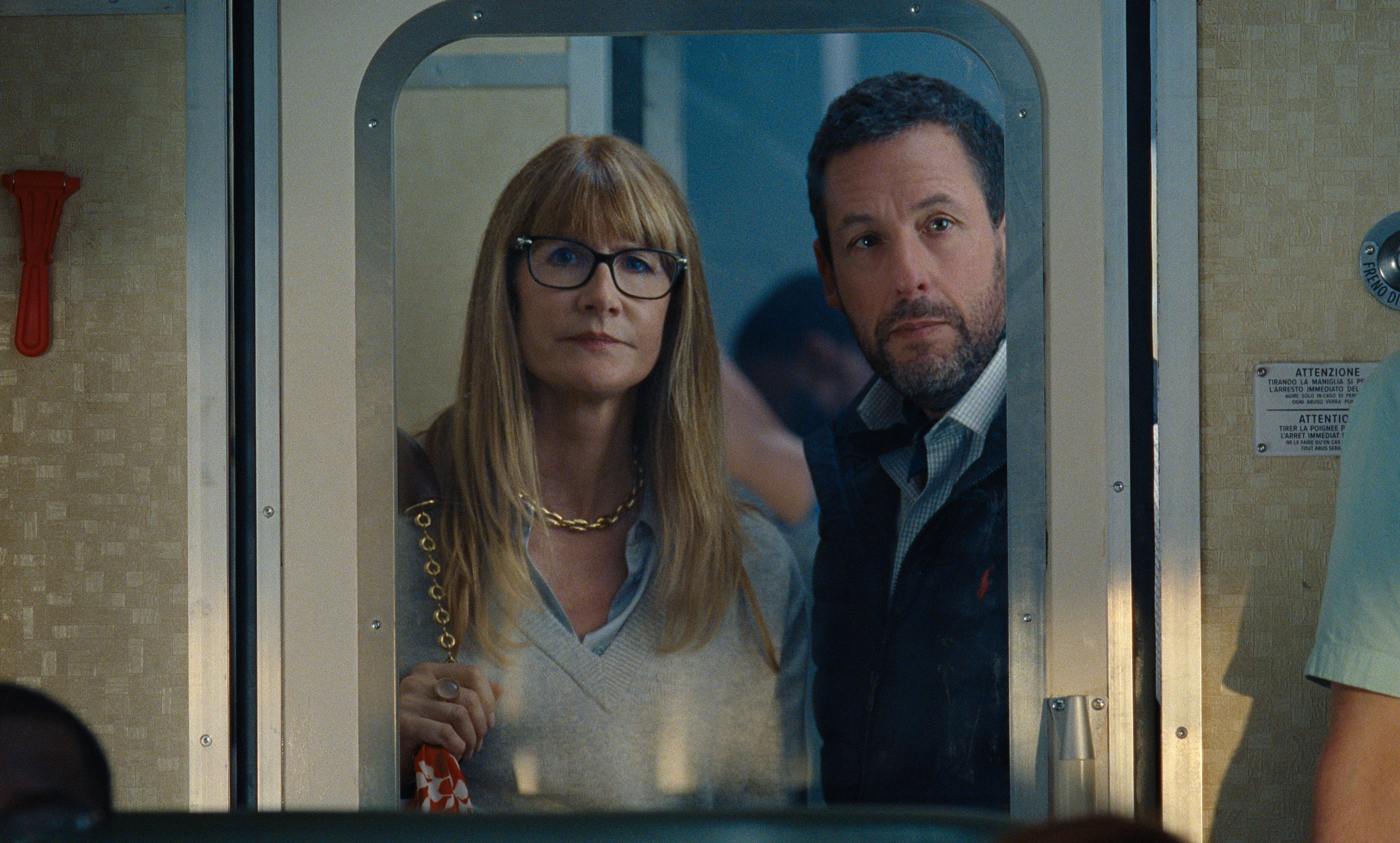 Laura Dern og Adam Sandler
