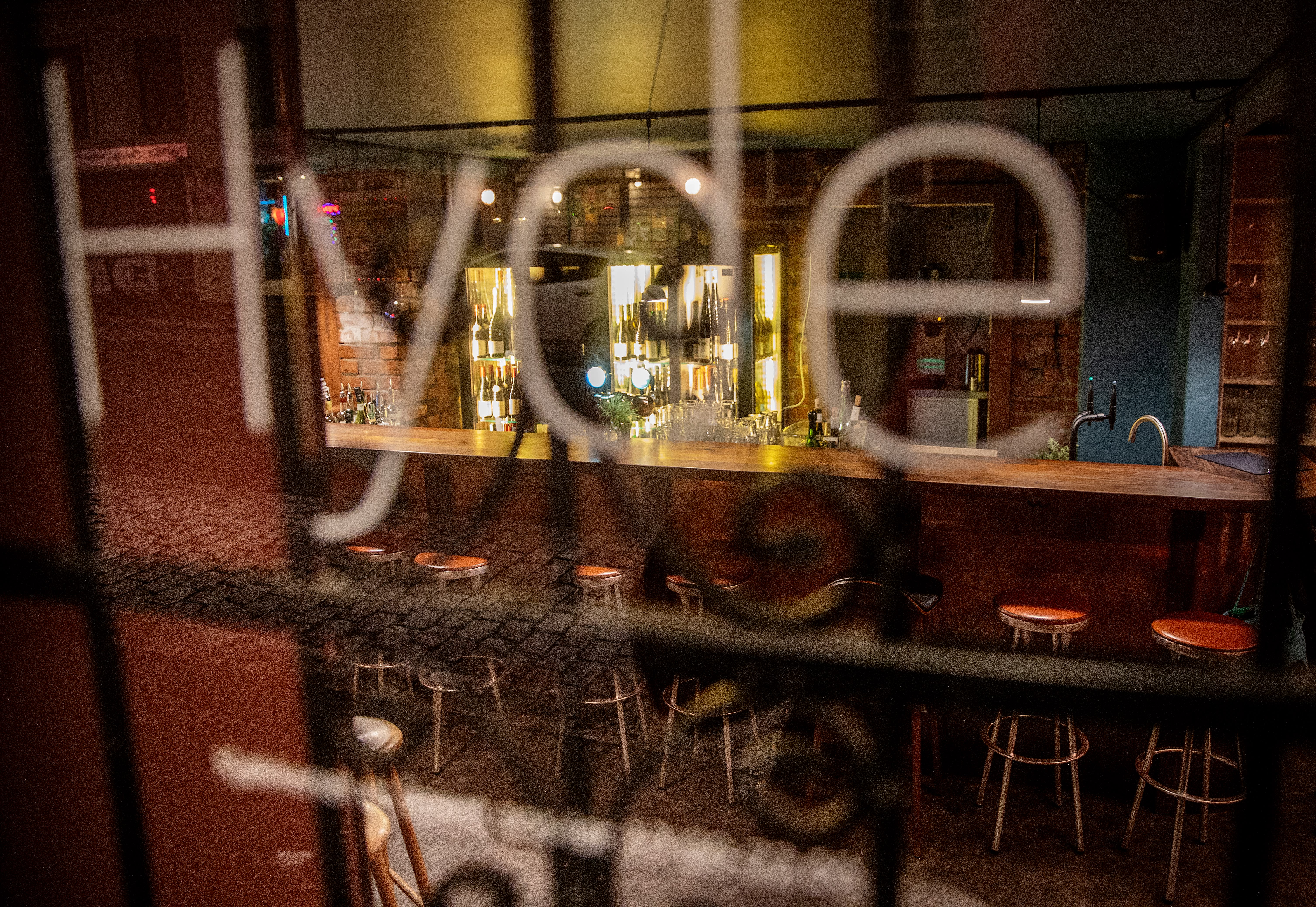 Her bør du sikre deg plass i baren. 