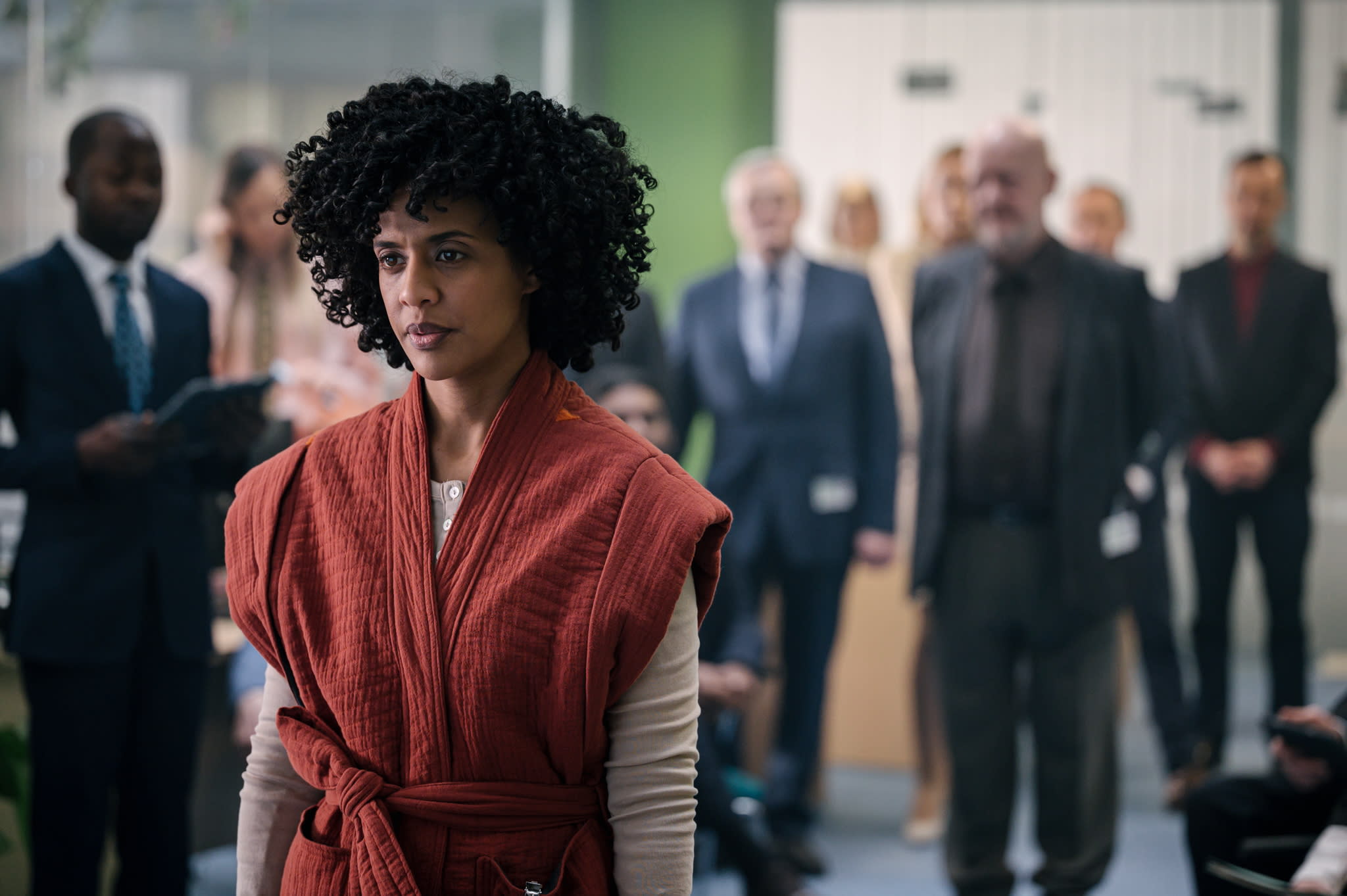 Selome Emnetu spiller Esther Winter. Hun er direktør i Helse- og matforsyningsdirektoratet i Bergen. 