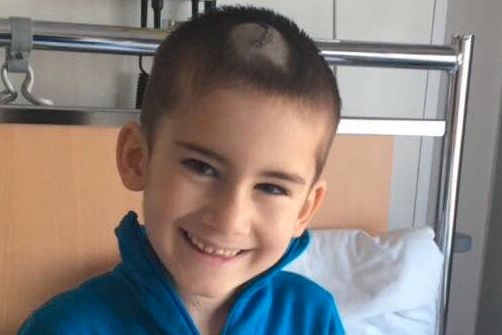 Kreftsyke Jabrail (6) blir flyttet til Rikshospitalet i Oslo