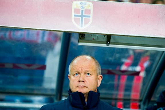 «Nå må du slutte å vingle Høgmo, ellers er du ferdig før VM-kvalifiseringen starter»
