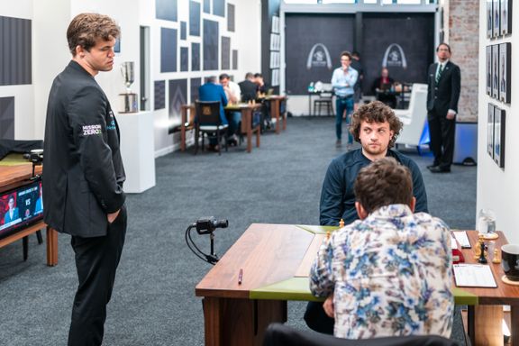 Carlsen og Niemann etterforskes etter sjakkbråket
