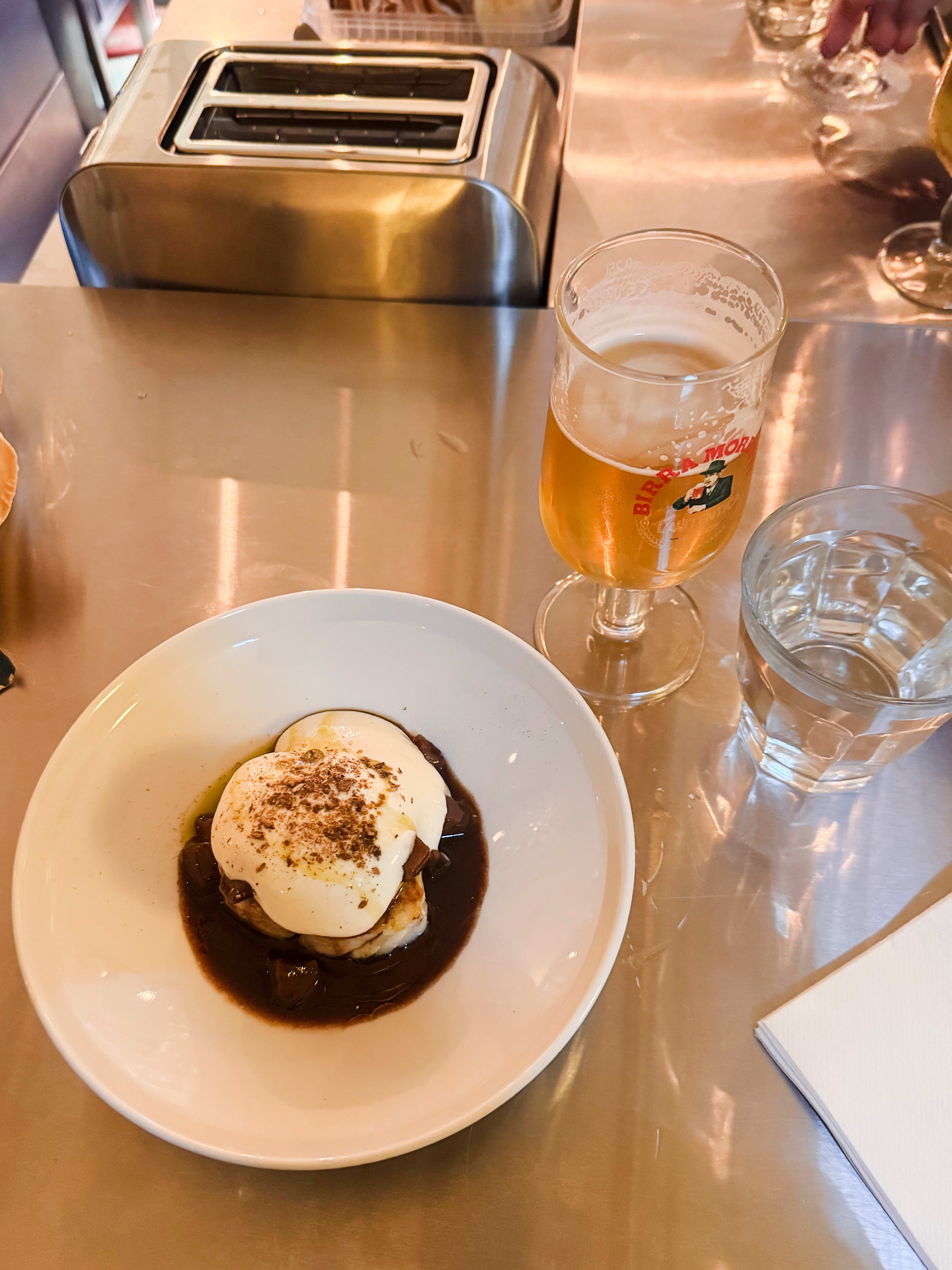 Torsk med rødvinssaus og steinsopp er en god, umamirik og salt rett. 