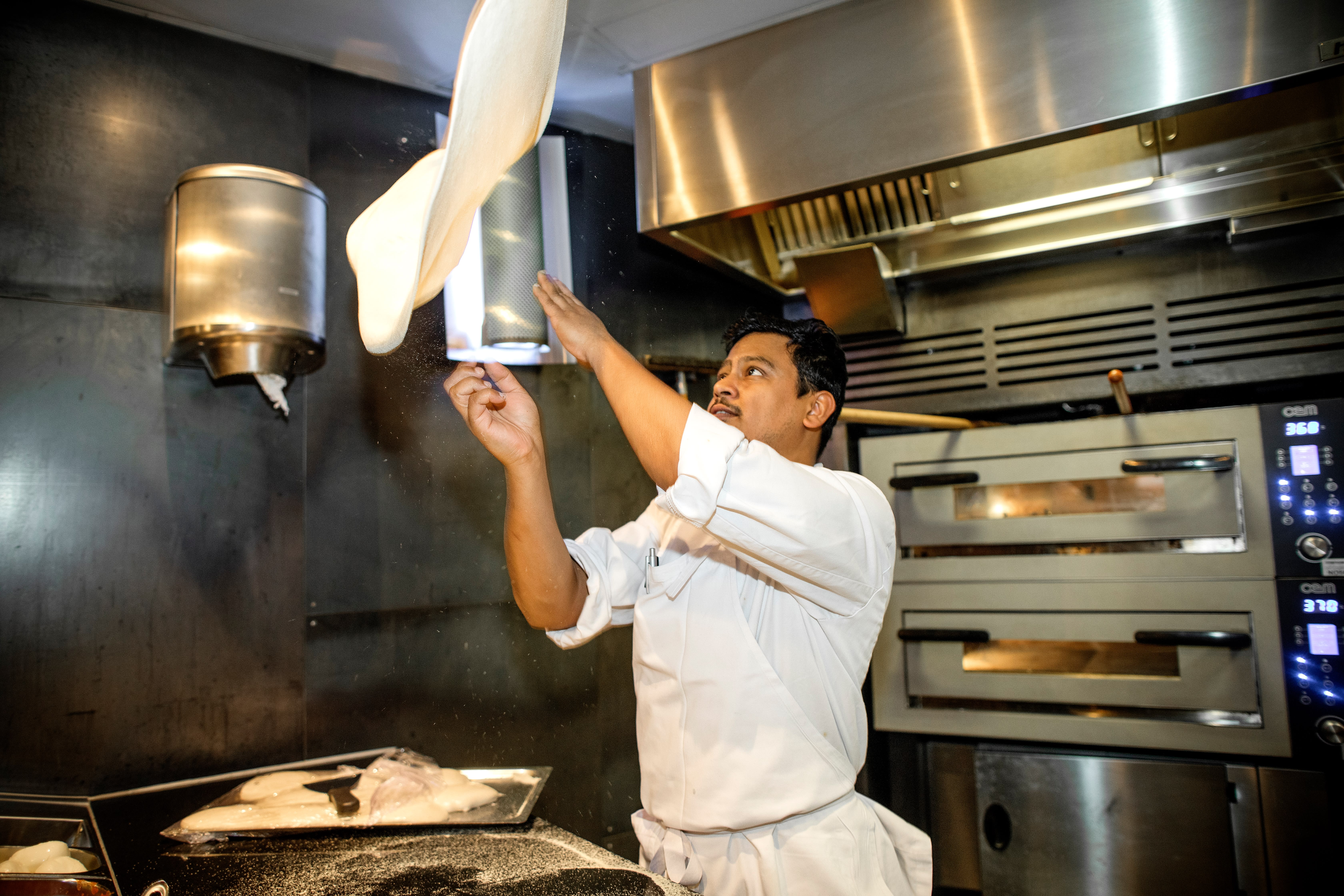 Menyen er slanket siden sist, nå kan kokkene konsentrere seg om pizzaen. 