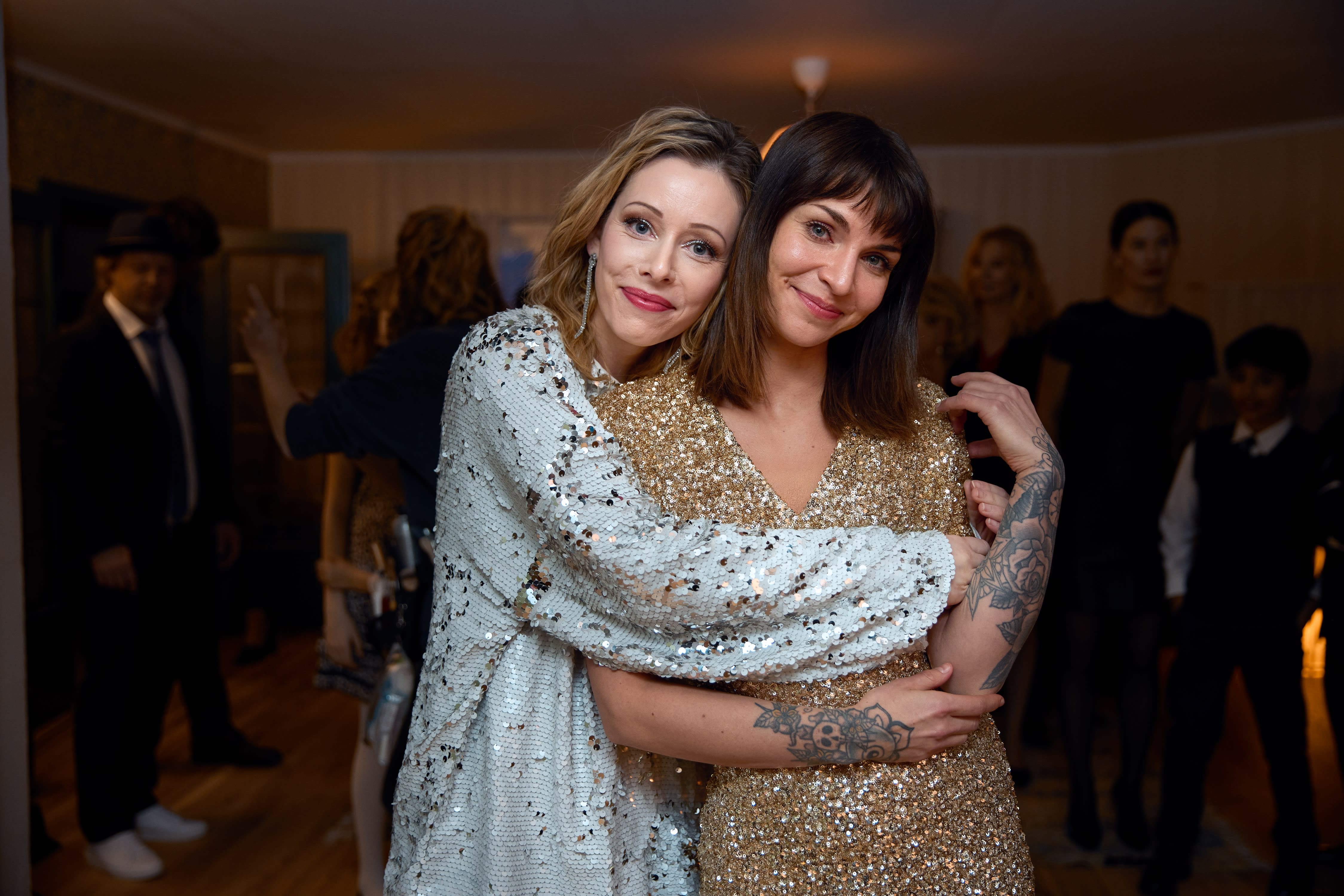 Johanne blir god venninne med kollegaen Vera. 