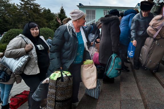 Meldinger om plyndring: Spent stemning i Kherson by etter evakueringer 