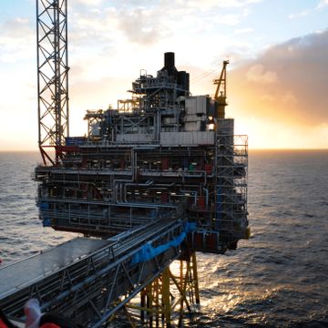 Norsk olje og gass stiller seg bak ny oljeskatt