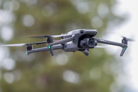 Så lett kan utlendinger fly 25 kilo tunge droner i Norge