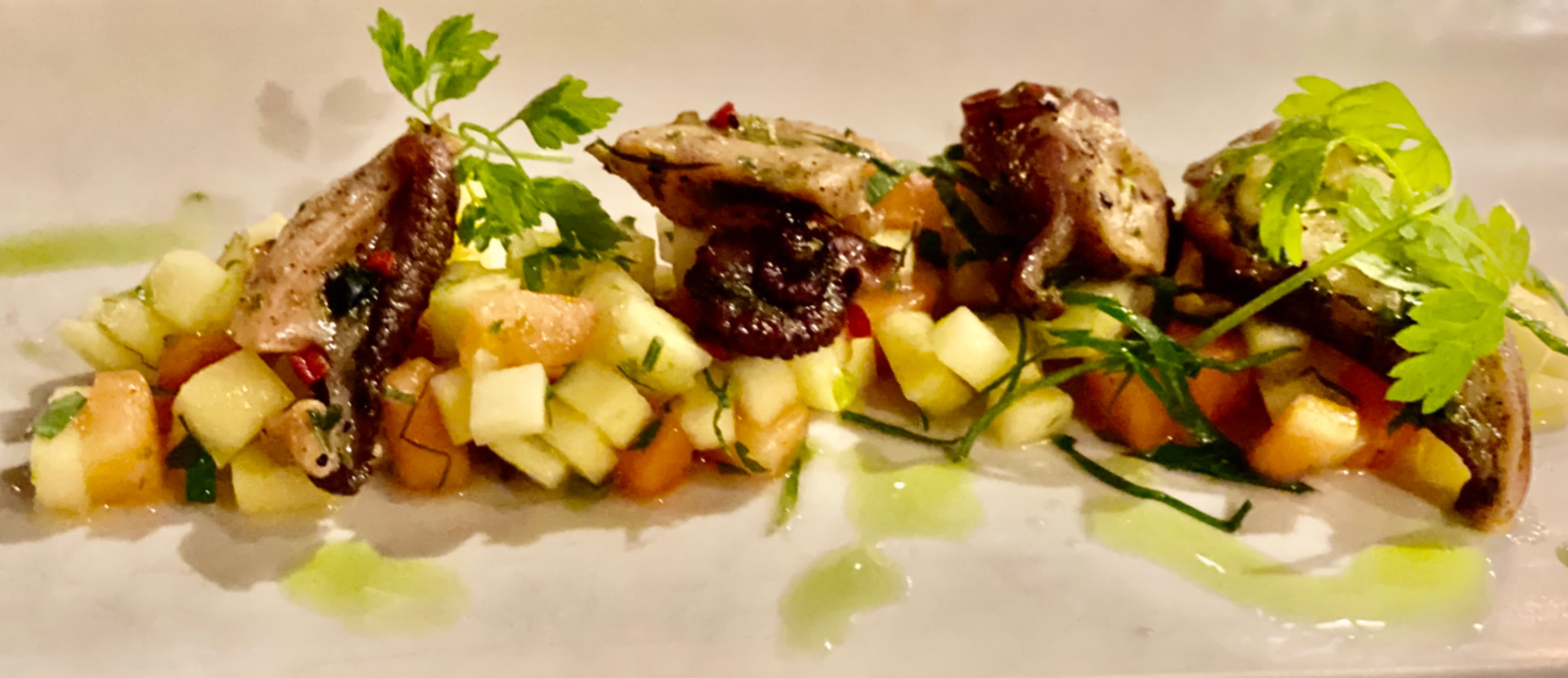 Limemarinert blekksprut er kveldens svakeste rett. 