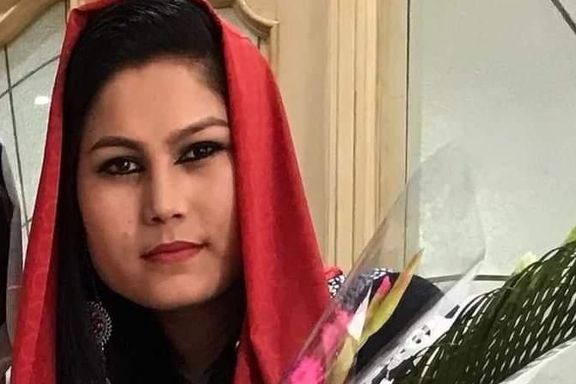 Hun ble drept på vei hjem fra bryllup. Nå spør flere om Taliban kan holde det de lovet.