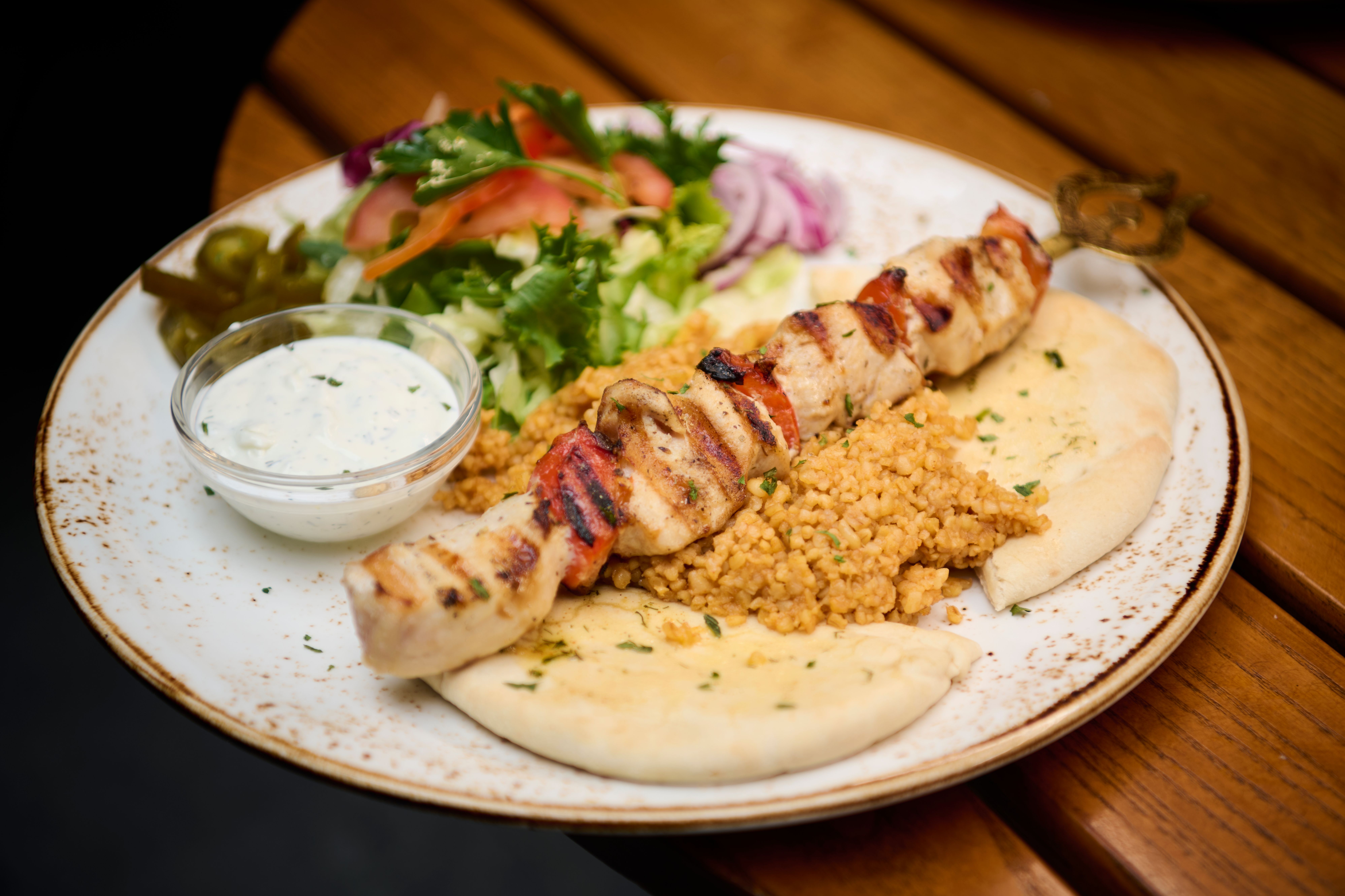 Café Sara har 60 retter på menyen. Vi testet alle sammen.