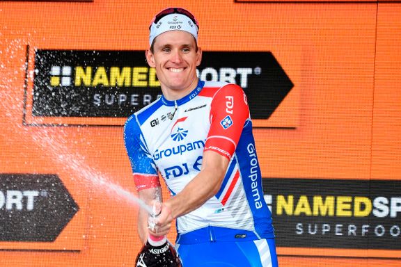 Démare slo Sagan i spurten i Giro d'Italia