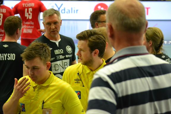 Kolstad har klaget dommersaken inn til håndballforbundet: Ble hentet inn som reserver i 12. time  
