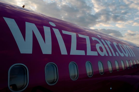 Lavprisgiganten Wizz Air kuttet en av tre seter i mars