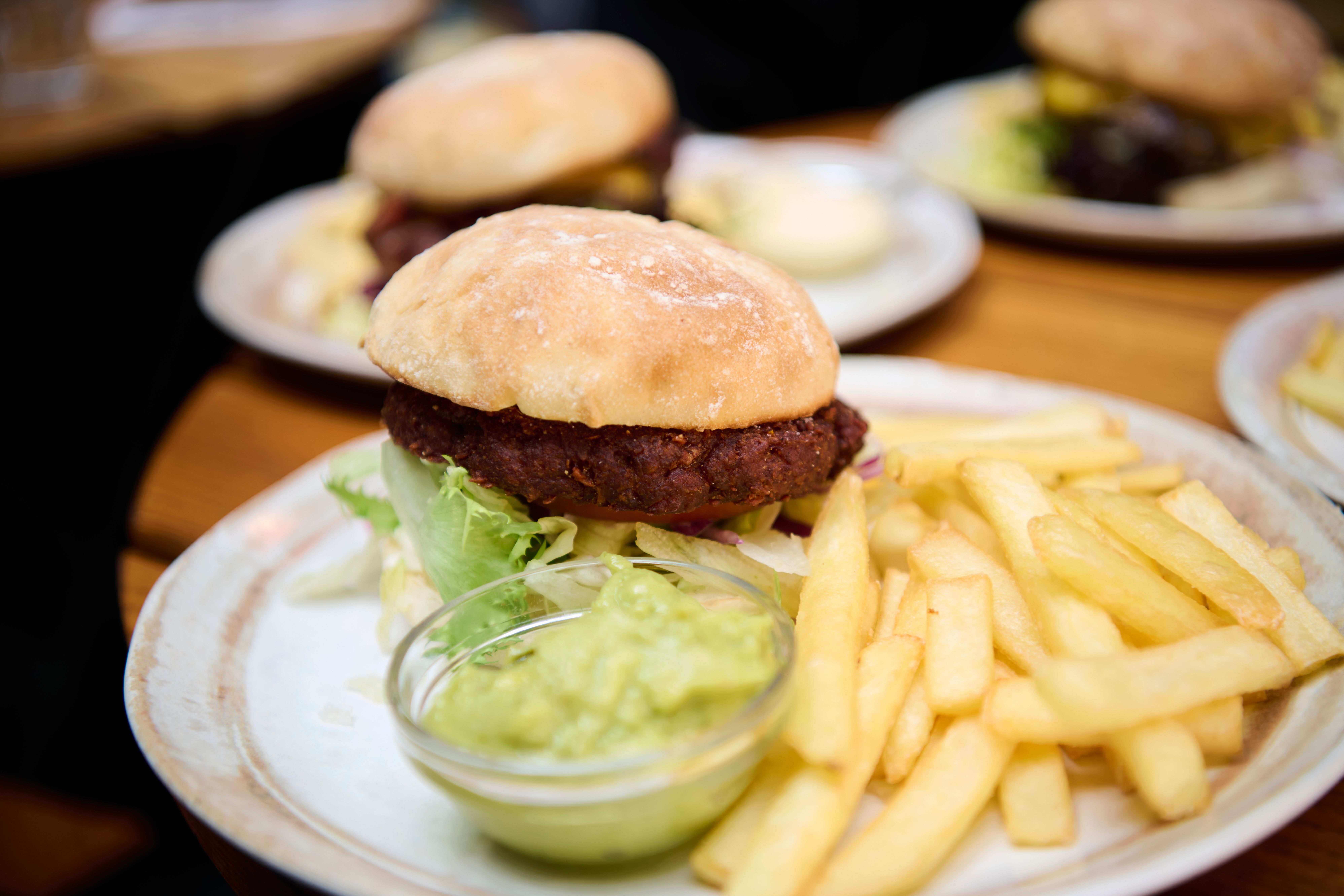 Café Sara har 60 retter på menyen. Vi testet alle sammen.