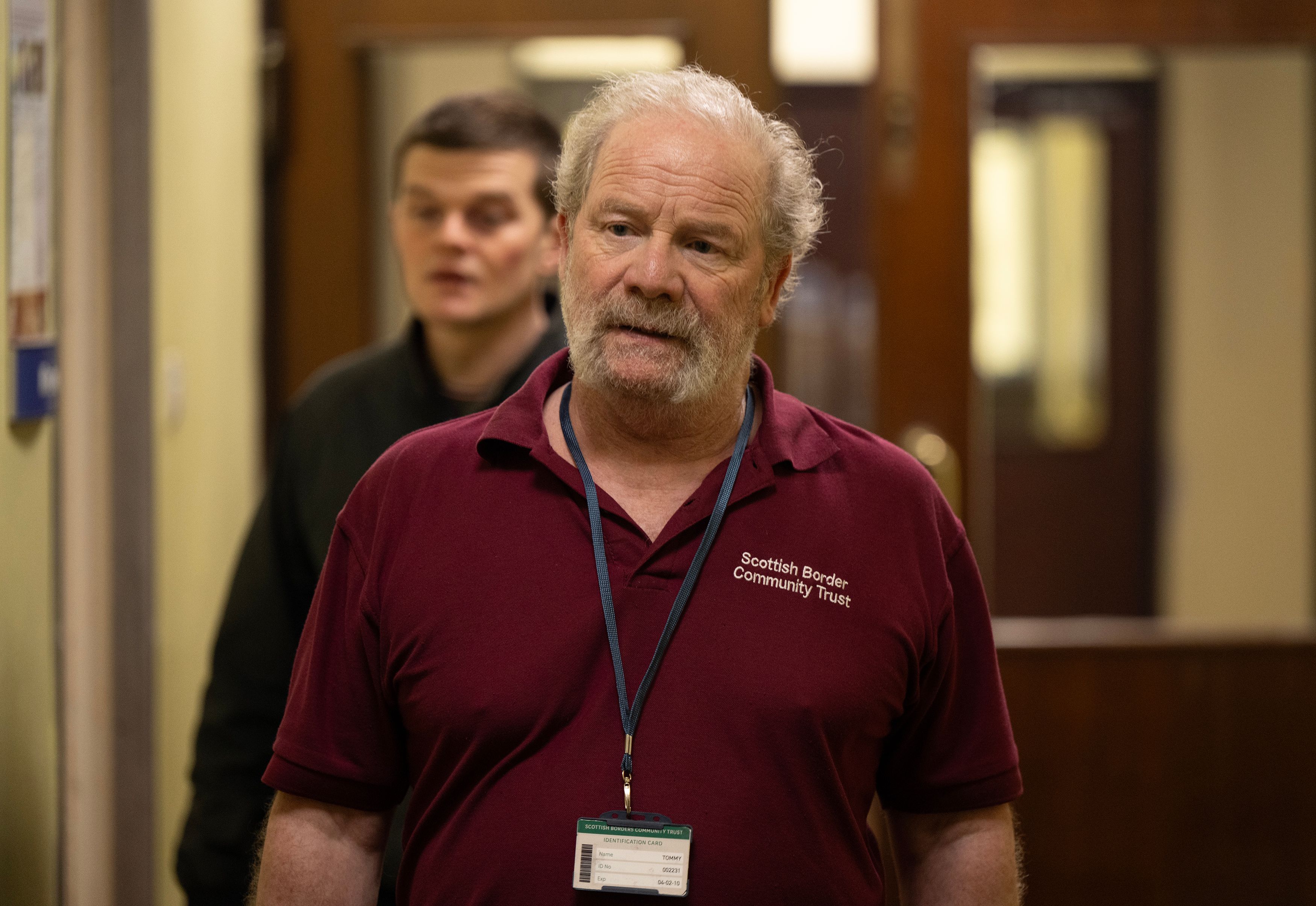 Vaktmester Trotter er fabelaktig spilt av Peter Mullan.