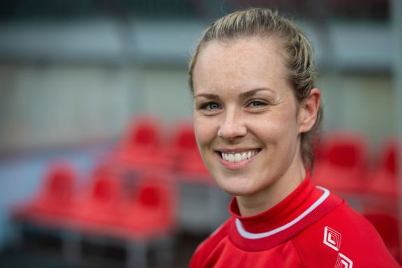 Stine Hovland (28) har to mål i år: VM-plass og medalje med Sandviken