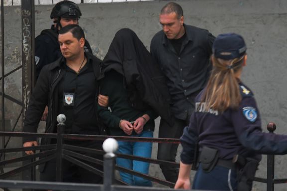 Serbisk politi: Elev drepte ni mennesker på skole i Beograd