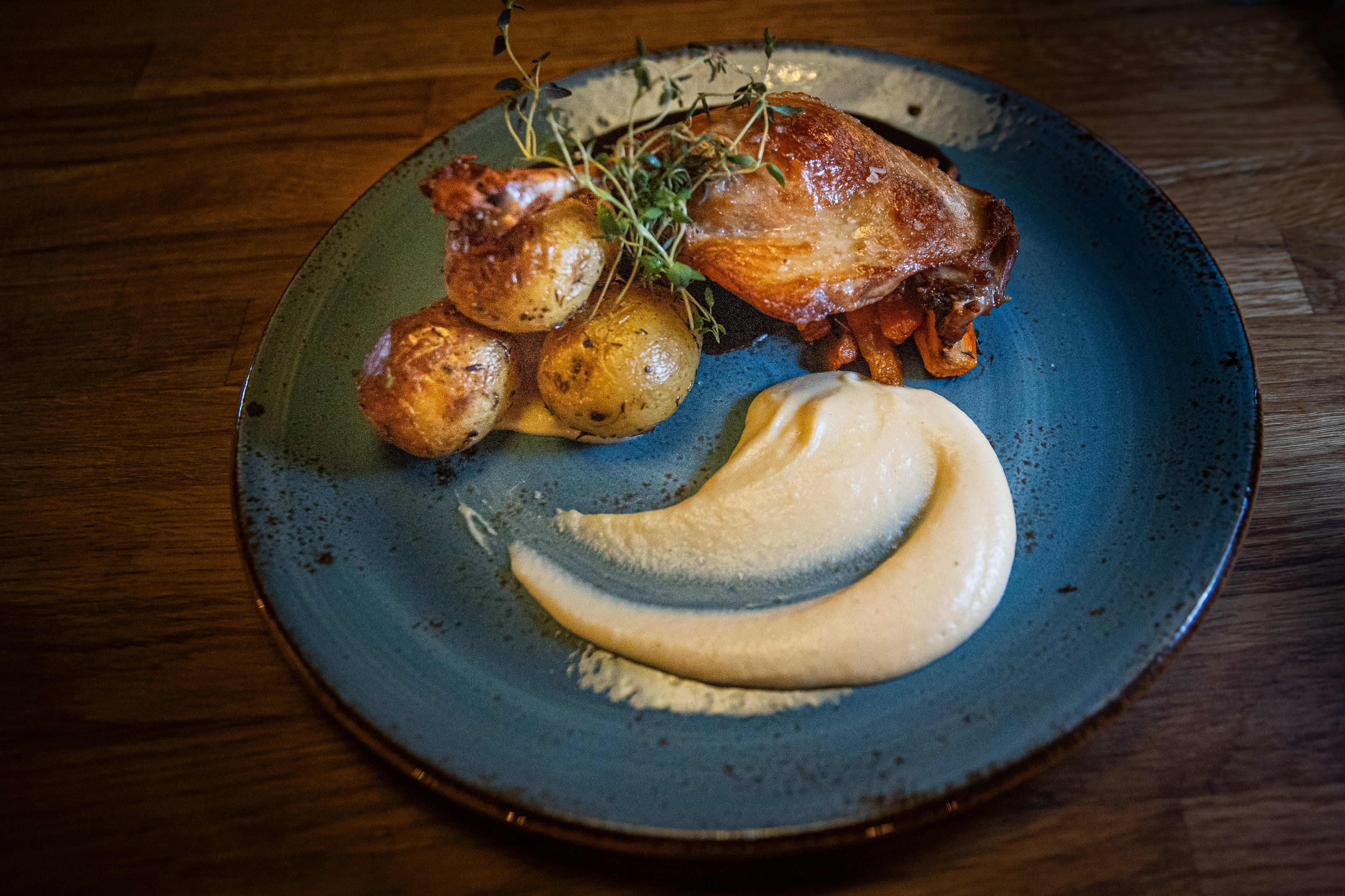 Restauranten på Bjølsen fikk karakter 4 da vår matanmelder tok turen. 