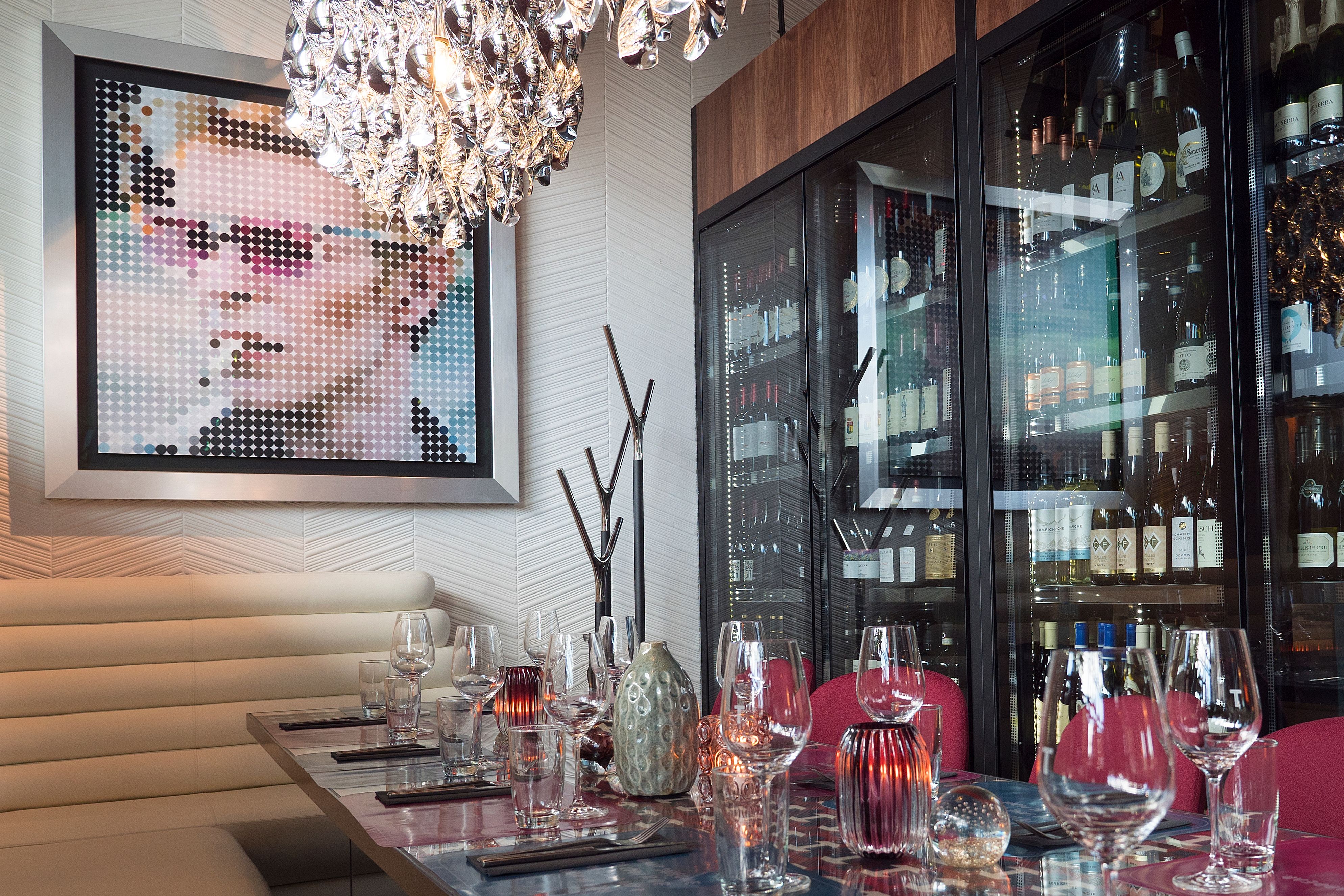 Teatro tilbyr mange typer vin på glass. 