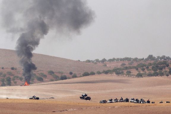 Tyrkia: IS jaget ut av grenseby med tyrkisk og amerikansk militærstøtte