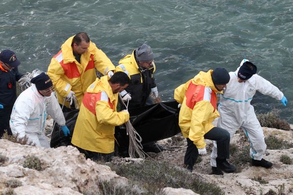 Fem druknede kvinner funnet etter at båt kantret ved Lampedusa