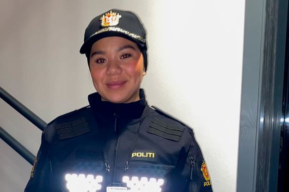 Vurderer å slutte på politistudiet på grunn av uniformsregler om hijab: – Trist og urettferdig