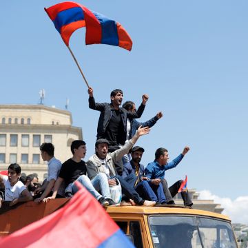 Armensk reformleder leder valget 