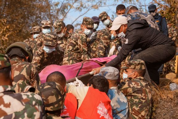 Flystyrten i Nepal: Hørte rop om hjelp fra vraket