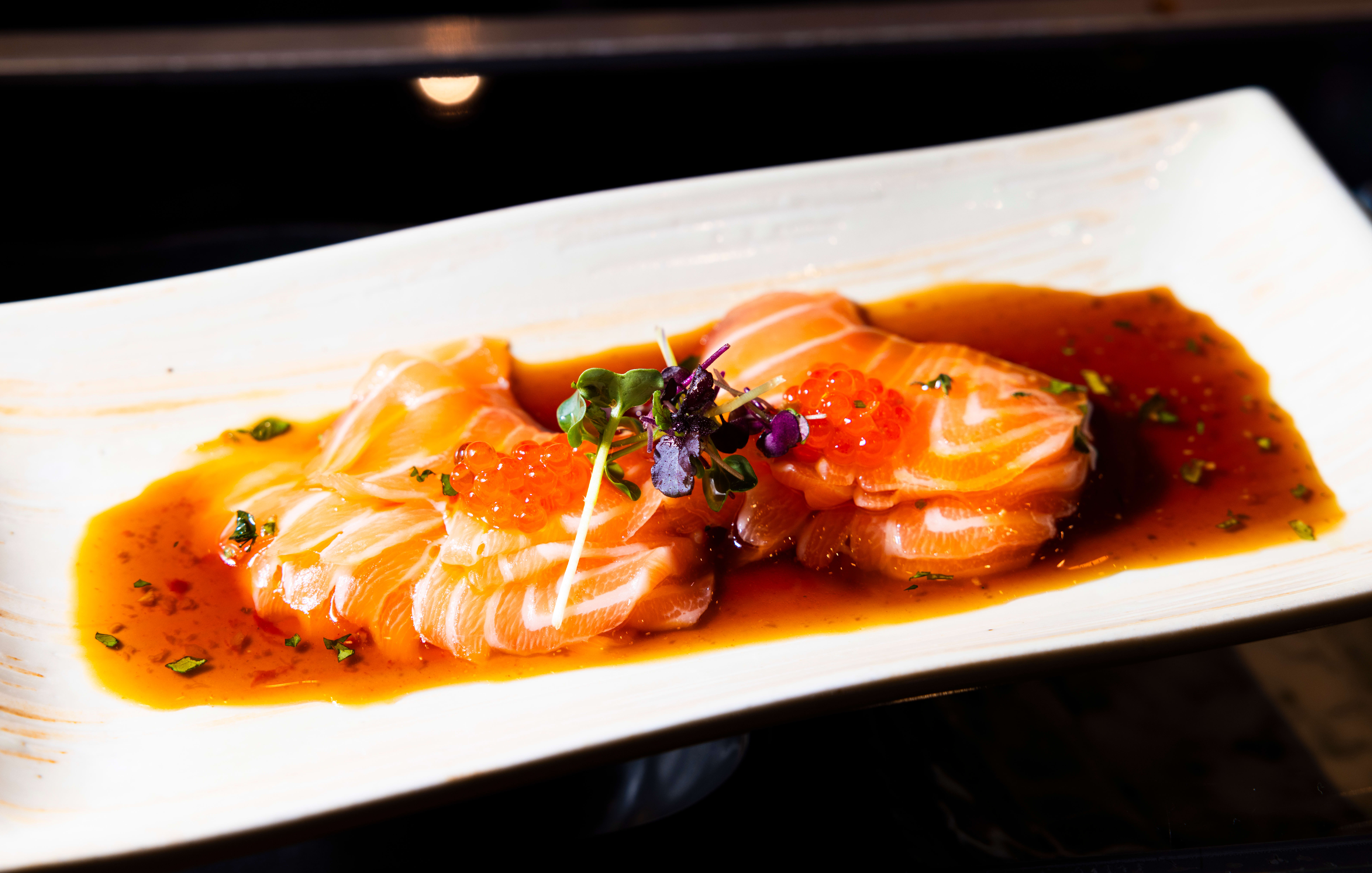 Sashimien er gull hos Alex sushi. 