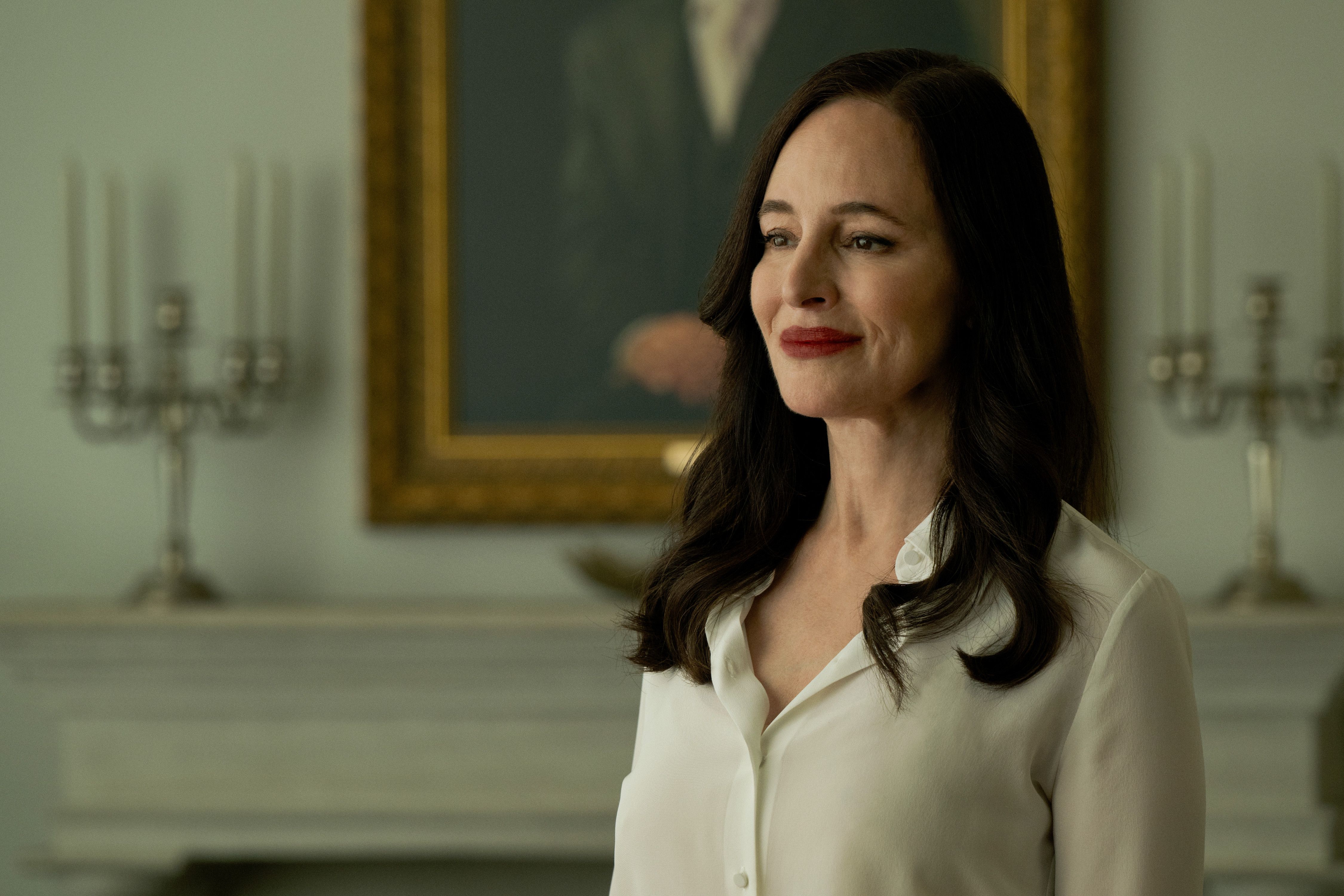  Madeleine Stowe i rollen som Gertrude Payne